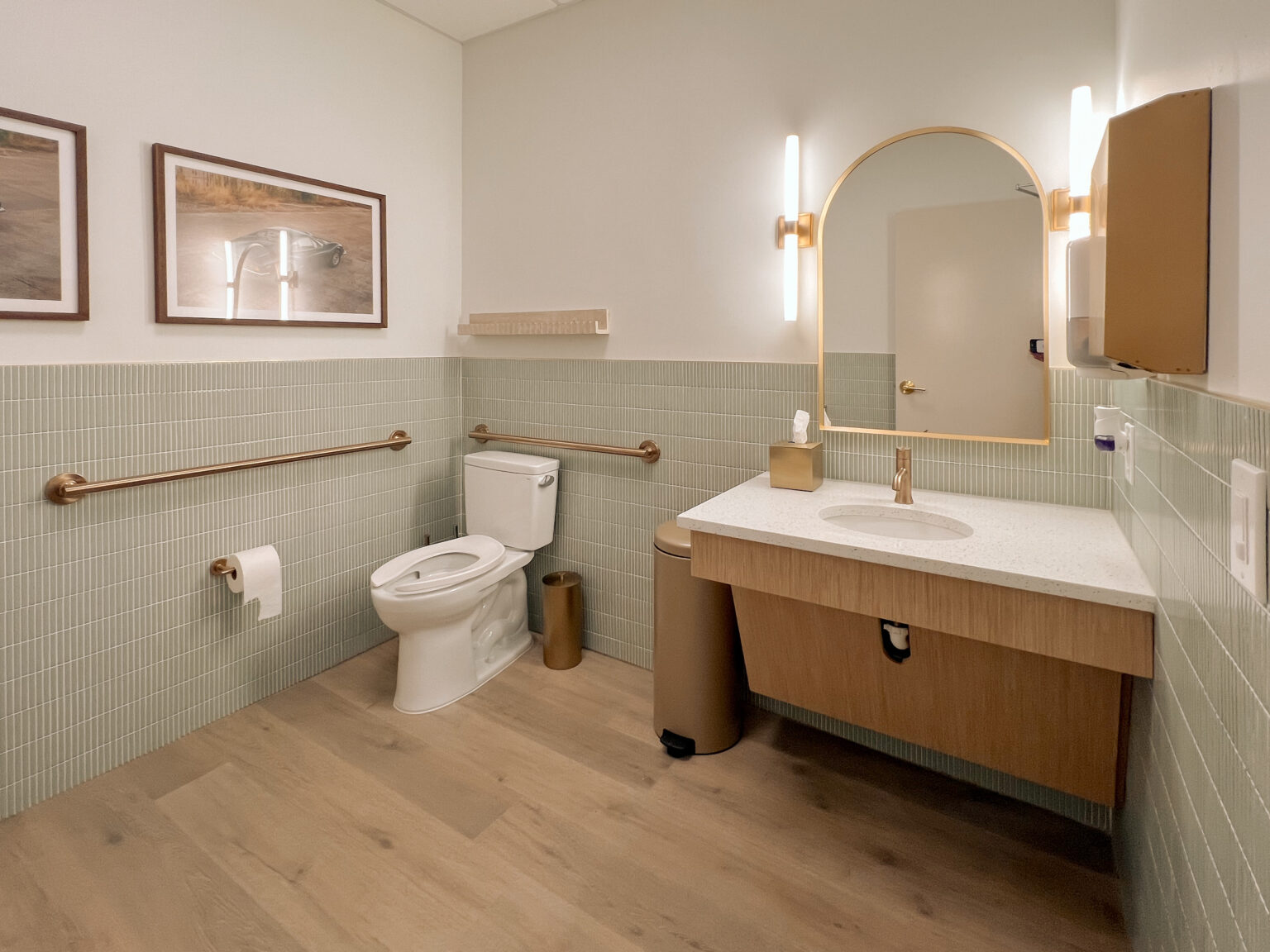 We believe a great customer experience should be spotless from start to finish.